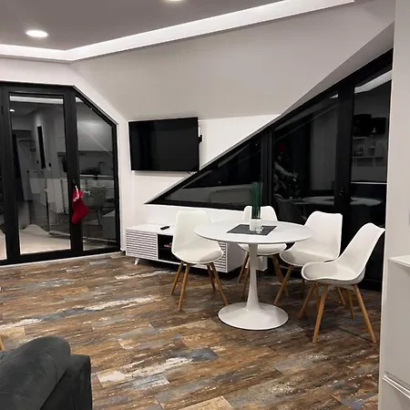 Apartment Diamond 4