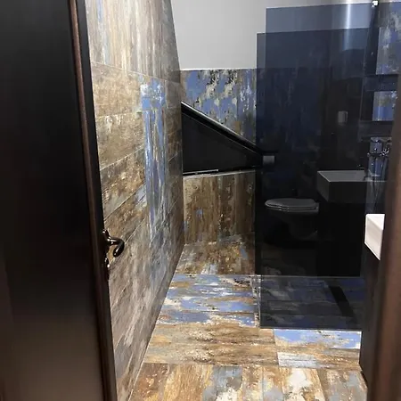 Apartment Diamond 4 *