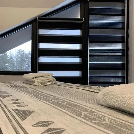 Diamond 4 * Divcibare