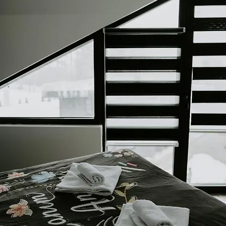 Apartment Diamond 4 *